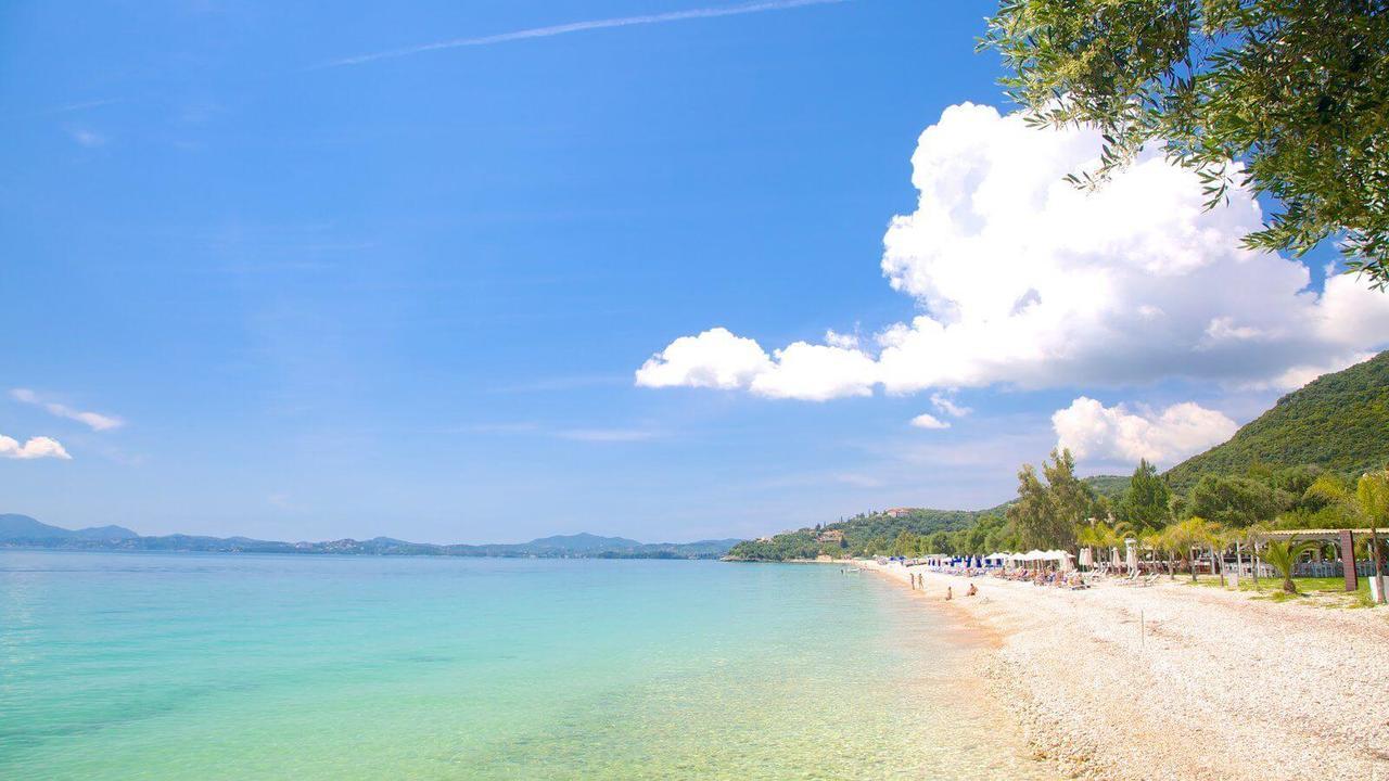 Barbati Beach Bungalow Eksteriør billede
